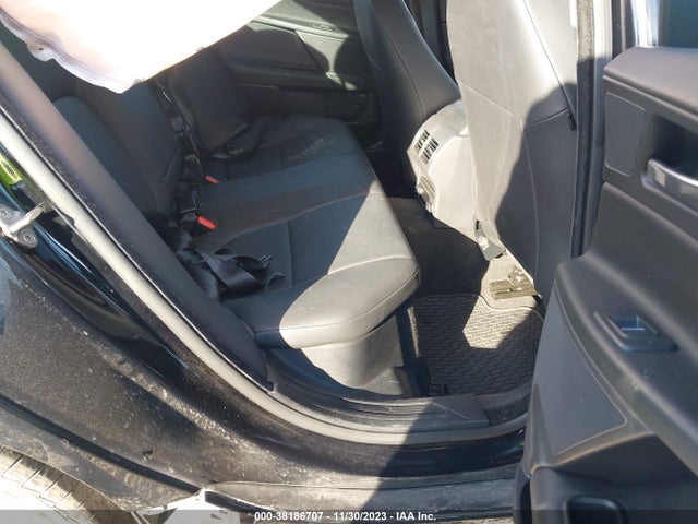 2017 JAGUAR XE SAJAD4BG2HA966948 Photo 7