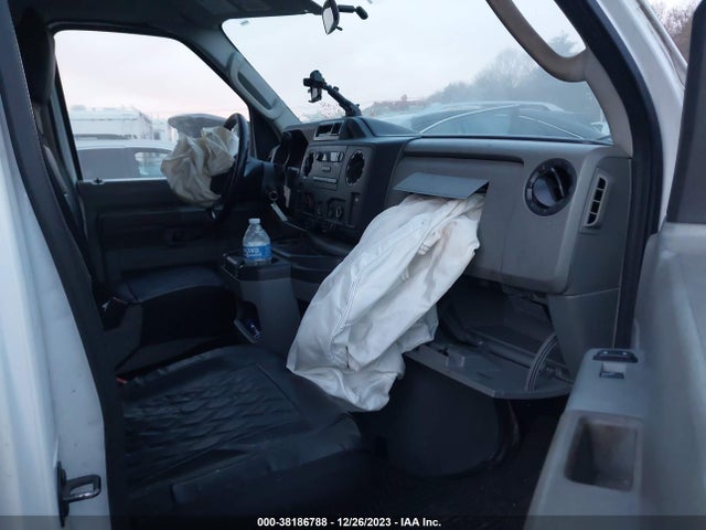 2013 FORD E-150 COMMERCIAL VIN: 1FTNE1EW2DDA33381