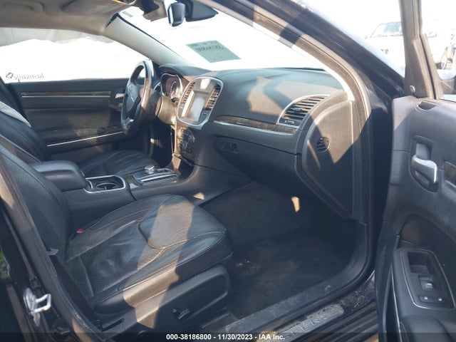 Chrysler 300C 2015 2C3CCAEG1FH867772 Image 5