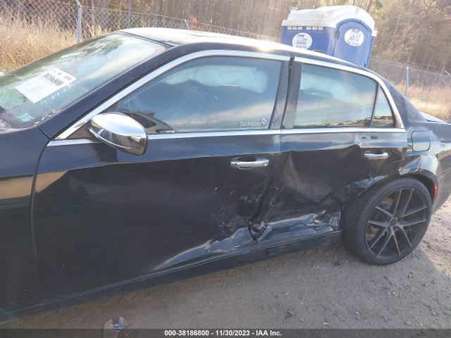 Chrysler 300C 2015 2C3CCAEG1FH867772 Image 6