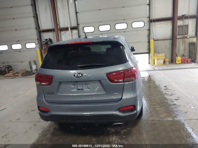 2019 KIA SORENTO 2.4L L VIN: 5XYPG4A34KG610815