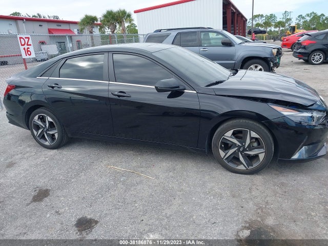 2021 HYUNDAI ELANTRA SEL VIN: KMHLN4AG0MU140657