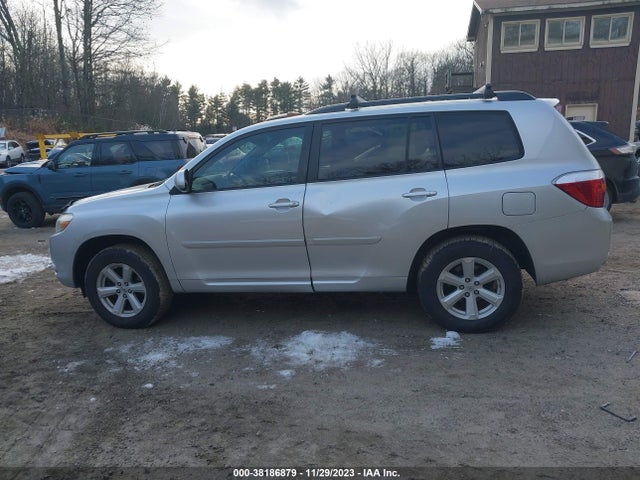 2010 TOYOTA HIGHLANDER SE V6 VIN: 5TDJK3EH3AS010289