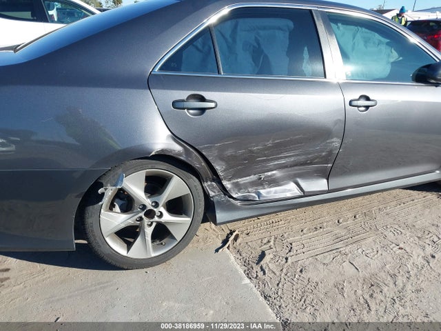 2014 TOYOTA CAMRY SE SPORT VIN: 4T1BF1FKXEU322128