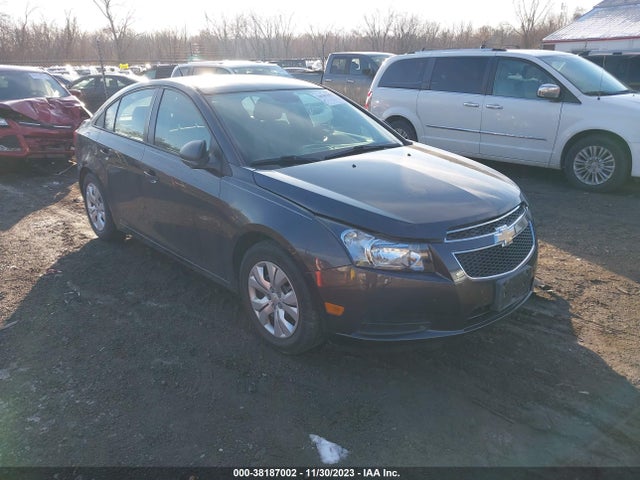 2014 1G1PA5SH5E7257450 main image