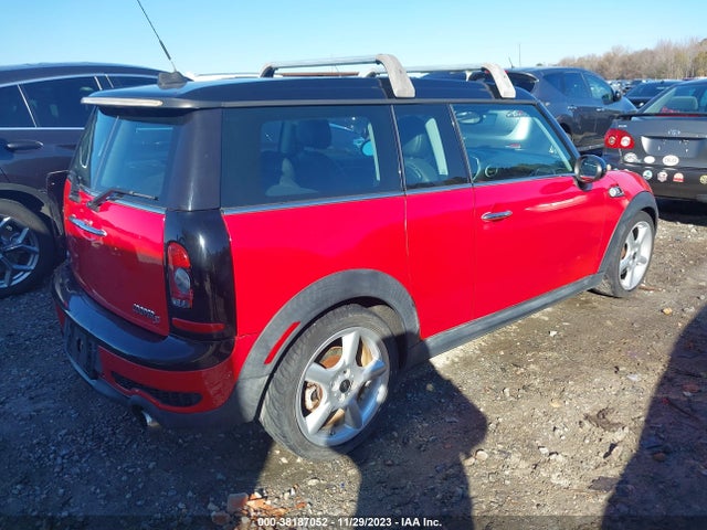2010 MINI COOPER S CLUBMAN WMWMM3C5XATP93822 Photo 3