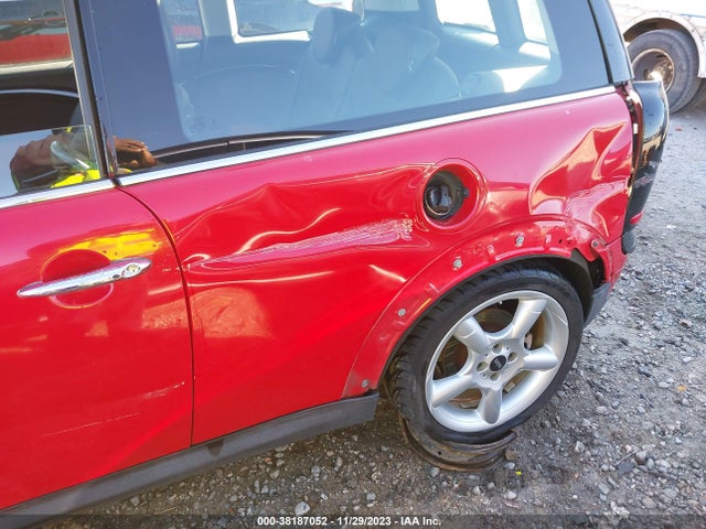 2010 MINI COOPER S CLUBMAN WMWMM3C5XATP93822 Photo 5