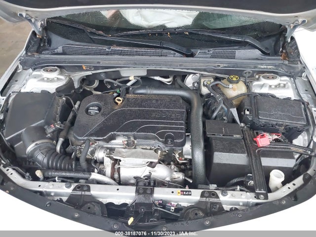 Chevrolet MALIBU LT 2018 1G1ZD5ST8JF275526 Image 10