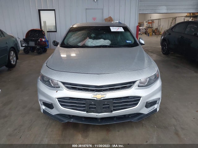 Chevrolet MALIBU LT 2018 1G1ZD5ST8JF275526 Image 11