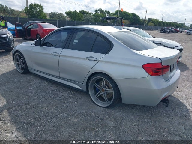 BMW 335i 2014 WBA3A9C56EF479497 Image 3