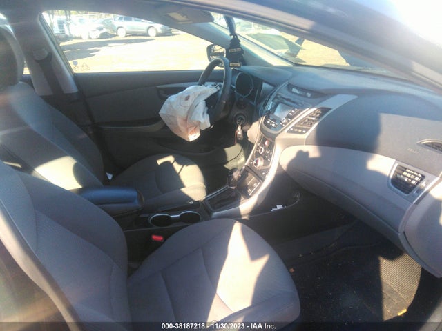 2014 HYUNDAI ELANTRA SE VIN: 5NPDH4AE4EH542353