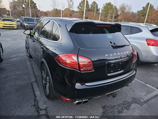 2012 PORSCHE CAYENNE WP1AE2A27CLA92002 Photo 2