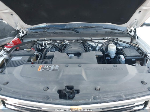Chevrolet Suburban Premier 2018 1GNSCJKC2JR196914 Image 10