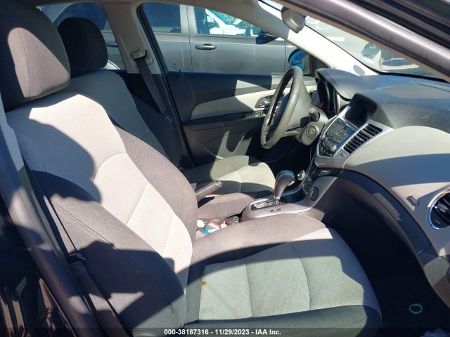 2016 CHEVROLET CRUZE LIMITED LS AUTO VIN: 1G1PC5SH0G7214034