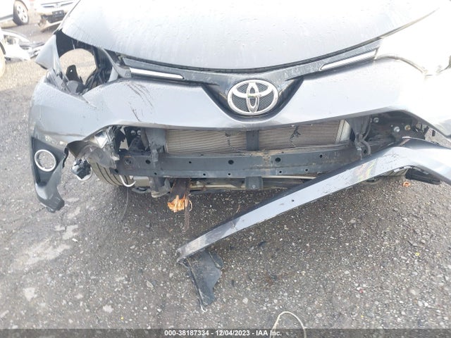 Toyota Rav4 Xle 2016 2T3RFREV2GW528515 Image 6