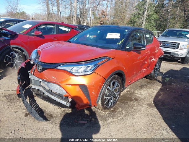 2020 TOYOTA C-HR XLE VIN: NMTKHMBX1LR110123