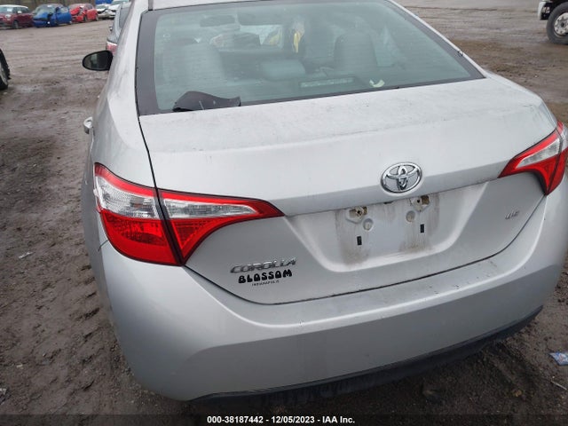 Toyota COROLLA LE 2015 5YFBURHE5FP285990 Image 16