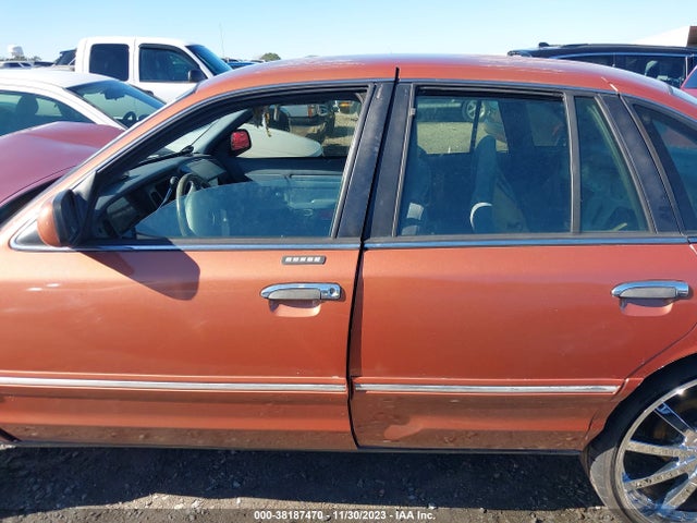 1997 FORD CROWN VICTORIA LX VIN: 2FALP74W9VX170954