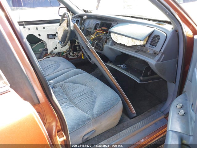 1997 FORD CROWN VICTORIA LX VIN: 2FALP74W9VX170954