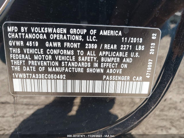 1VWBT7A33EC050492 Volkswagen Passat 1.8t Se