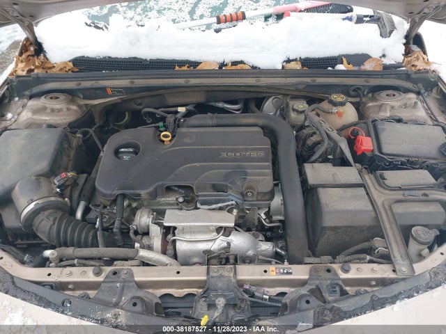 Chevrolet MALIBU LT 2018 1G1ZD5STXJF233293 Image 10