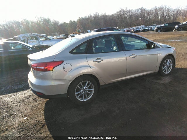 2017 FORD FOCUS SE VIN: 1FADP3F26HL321788