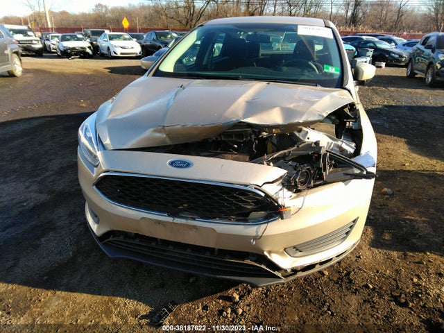2017 FORD FOCUS SE VIN: 1FADP3F26HL321788