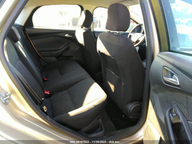 2017 FORD FOCUS SE VIN: 1FADP3F26HL321788