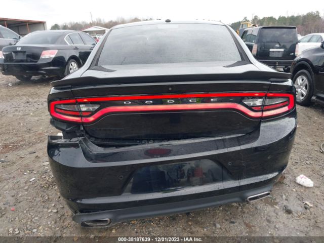 2C3CDXBG4KH685627 Dodge Charger Sxt Rwd