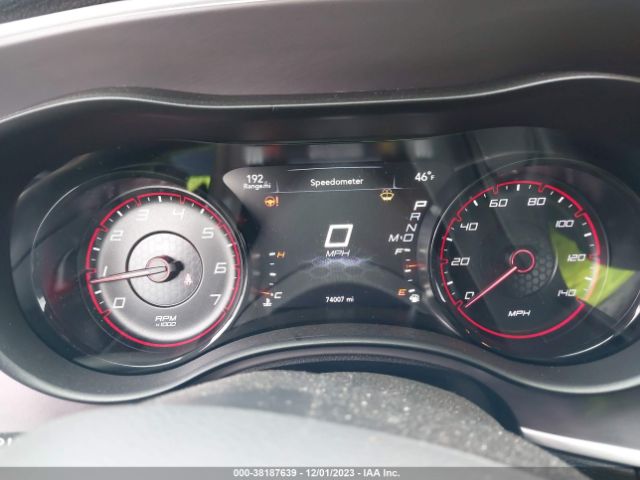 2C3CDXBG4KH685627 Dodge Charger Sxt Rwd