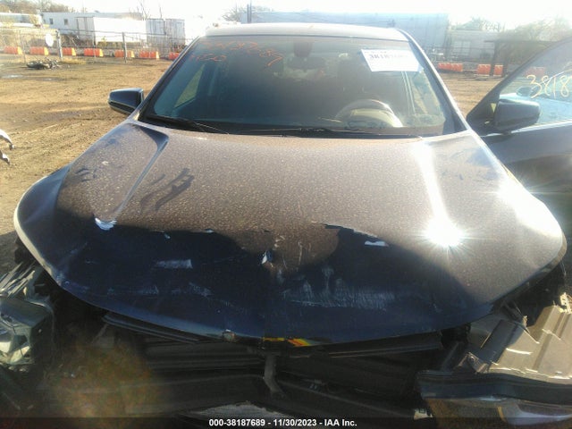 Chevrolet EQUINOX LT 2018 3GNAXSEV5JL324833 Image 10