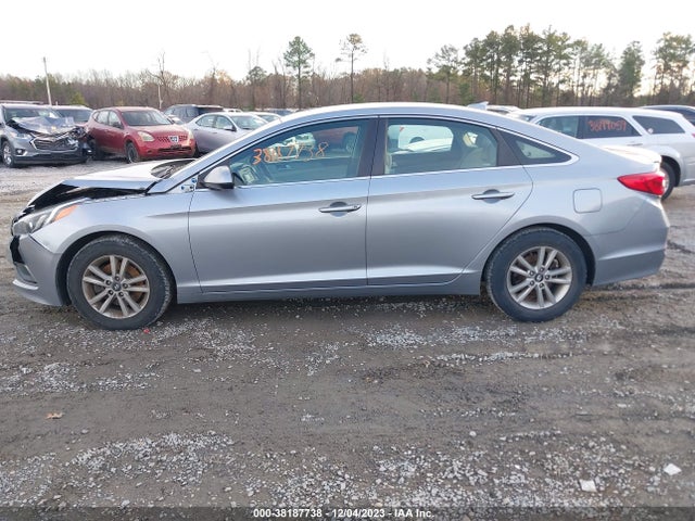 2017 HYUNDAI SONATA VIN: 5NPE24AF4HH484506