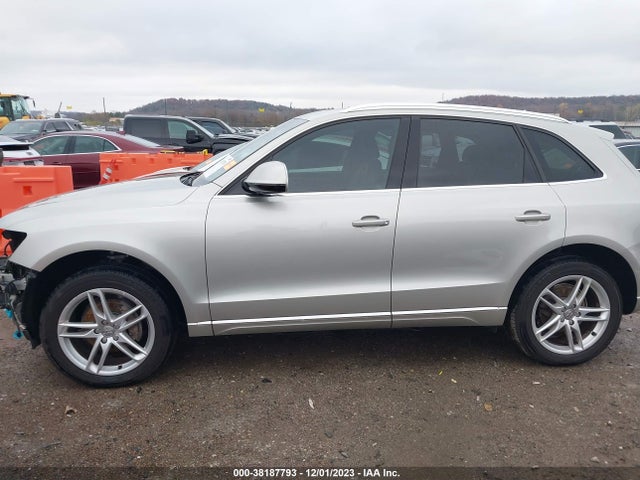 Audi Q5 2.0t Premium 2016 WA1L2AFP0GA066208 Image 15