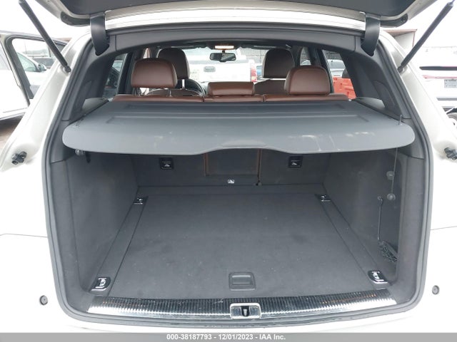 Audi Q5 2.0t Premium 2016 WA1L2AFP0GA066208 Image 8