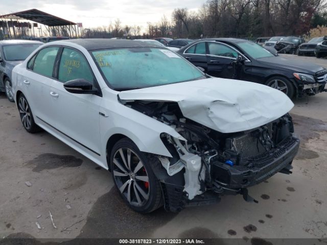 2018 VOLKSWAGEN PASSAT 1VWJM7A39JC037586