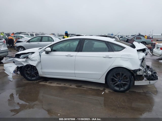 2018 FORD FUSION SE VIN: 3FA6P0HD2JR166900