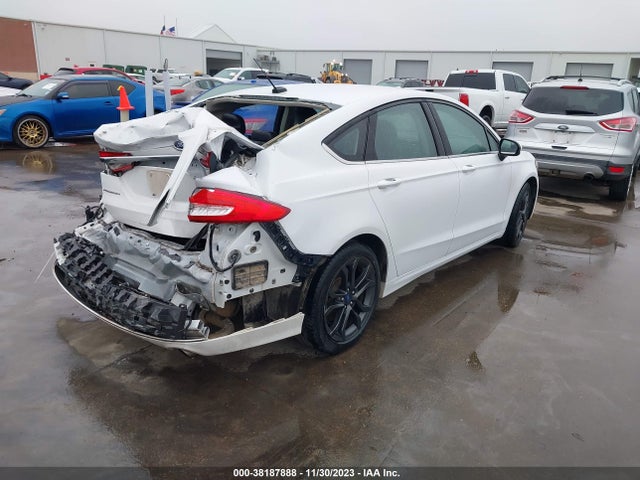 2018 FORD FUSION SE VIN: 3FA6P0HD2JR166900