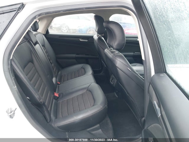 2018 FORD FUSION SE VIN: 3FA6P0HD2JR166900