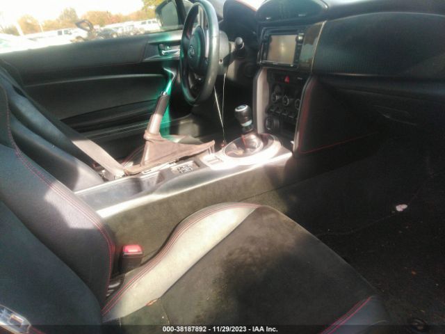 JF1ZNAA13E9706278 Scion Fr-s Monogram