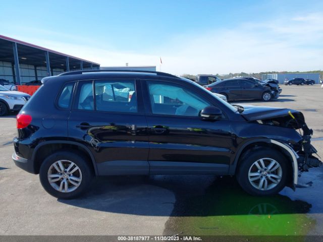 WVGBV7AX7HK030476 Volkswagen Tiguan 2.0t/2.0t S
