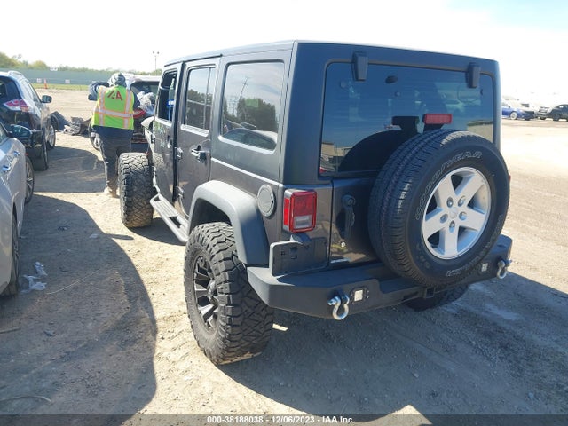 2017 JEEP WRANGLER UNLIMITED SPORT 4X4 VIN: 1C4BJWDG9HL623899