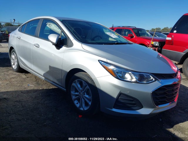 Chevrolet CRUZE LS 2019 1G1BC5SM3K7107639 Image 1
