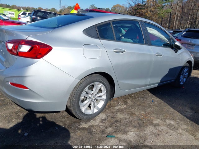 Chevrolet CRUZE LS 2019 1G1BC5SM3K7107639 Image 4