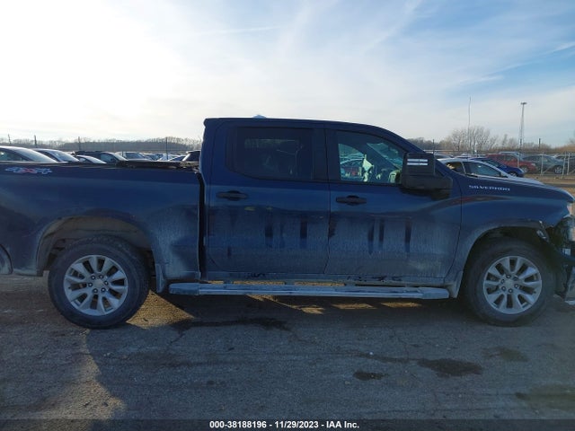 Chevrolet Silverado 1500 Silverado Custom 2019 3GCUYBEF7KG700003 Image 13