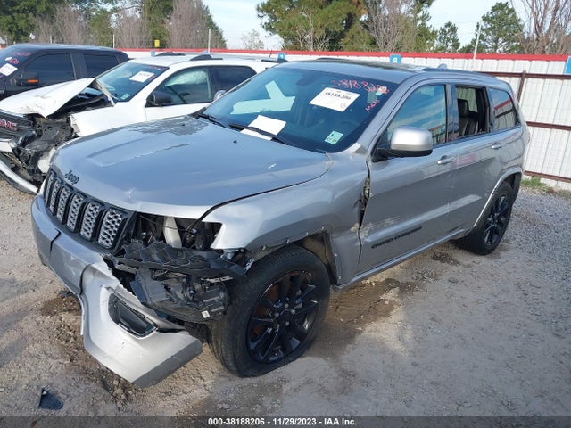 1C4RJEAG4LC392495 Jeep Grand Cherokee Altitude 4x2