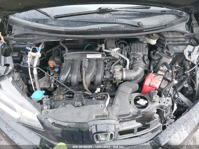 Honda FIT LX 2015 3HGGK5G53FM754735 Image 10