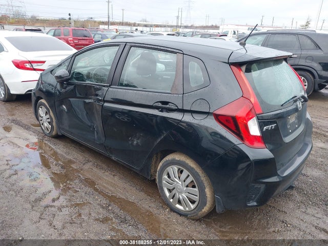 Honda FIT LX 2015 3HGGK5G53FM754735 Image 3