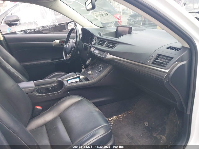 JTHKD5BH6H2291177 Lexus CT 200H