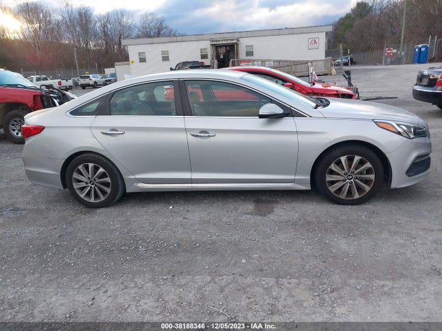 Hyundai Sonata Sport 2015 5NPE34AF2FH097155 Image 13