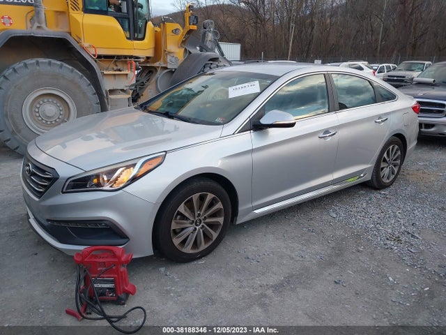 Hyundai Sonata Sport 2015 5NPE34AF2FH097155 Image 2